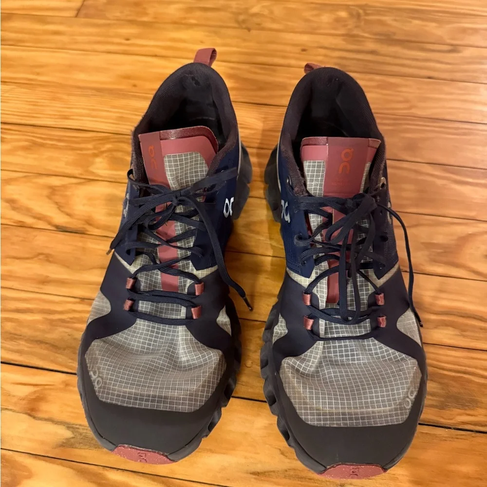 On Cloud Women Shoes Size 8.5 - Picture 3 of 9